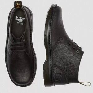 Dr Martens Sussex Bear Track Black Pebbled Leather Slip Resistant Chukka Boots